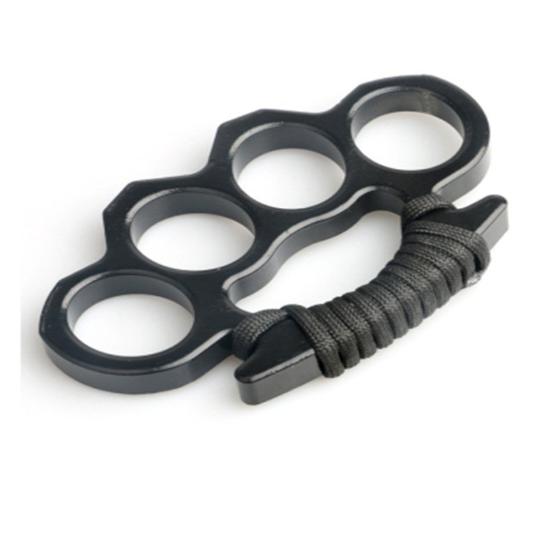 Thumbtack with thick strap Brass knuckles
